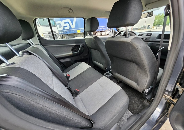 Skoda Fabia cena 9400 przebieg: 132000, rok produkcji 2009 z Sochaczew małe 56